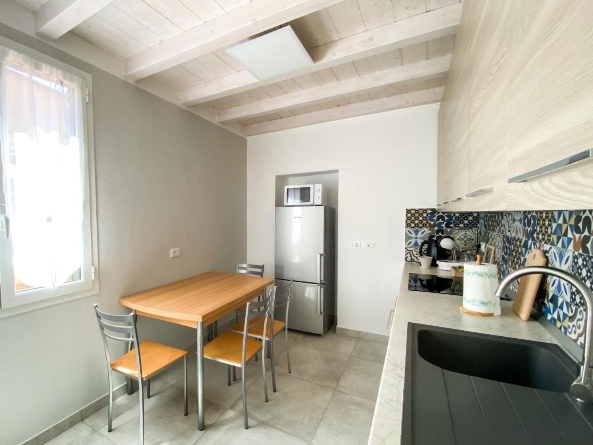 La Casetta - Appartamento Centro Storico Albenga Ngoại thất bức ảnh